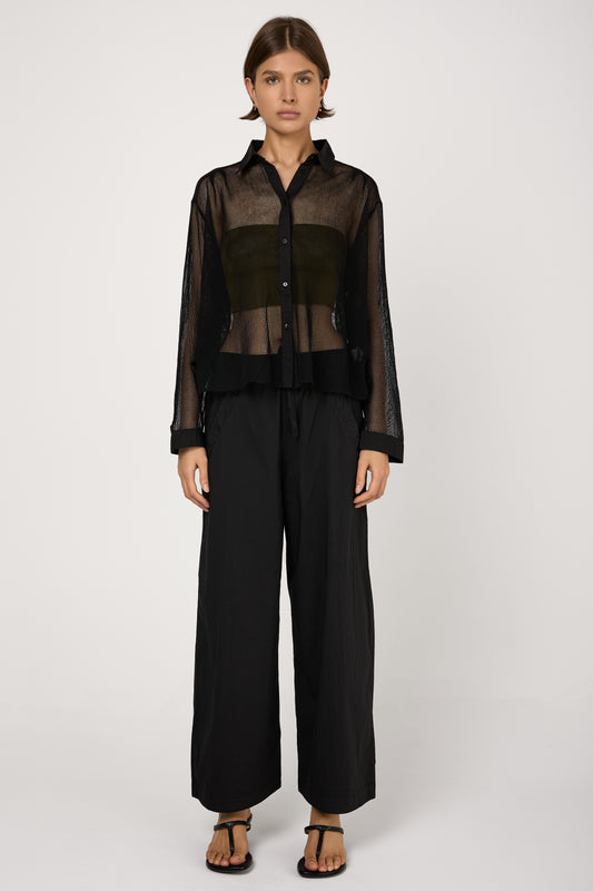 Long Sleeve Shirt in Black