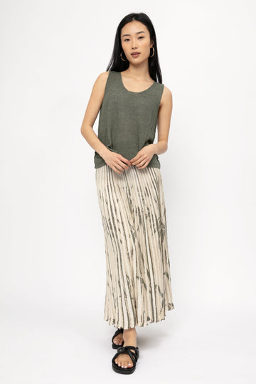 TANDEM Plissé Skirt in Kaki Print