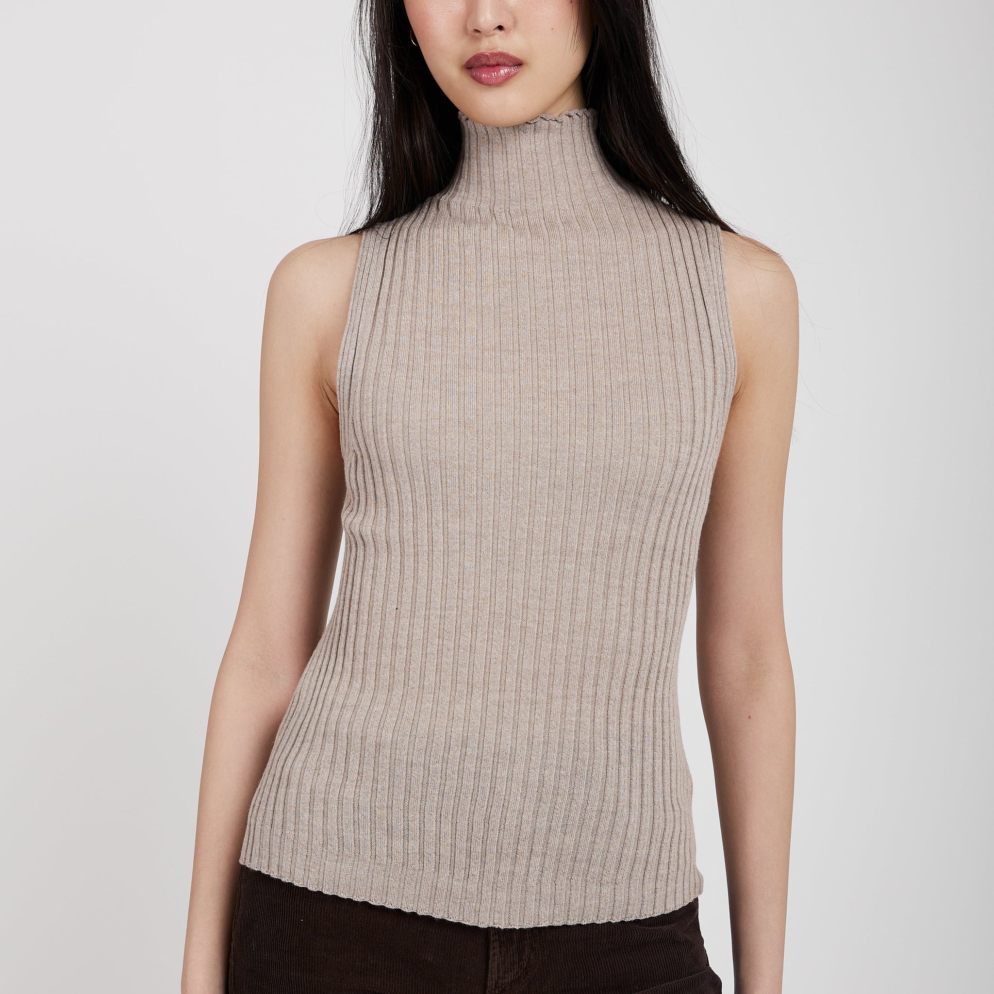 TANDEM Sleeveless Turtleneck Top in Sand