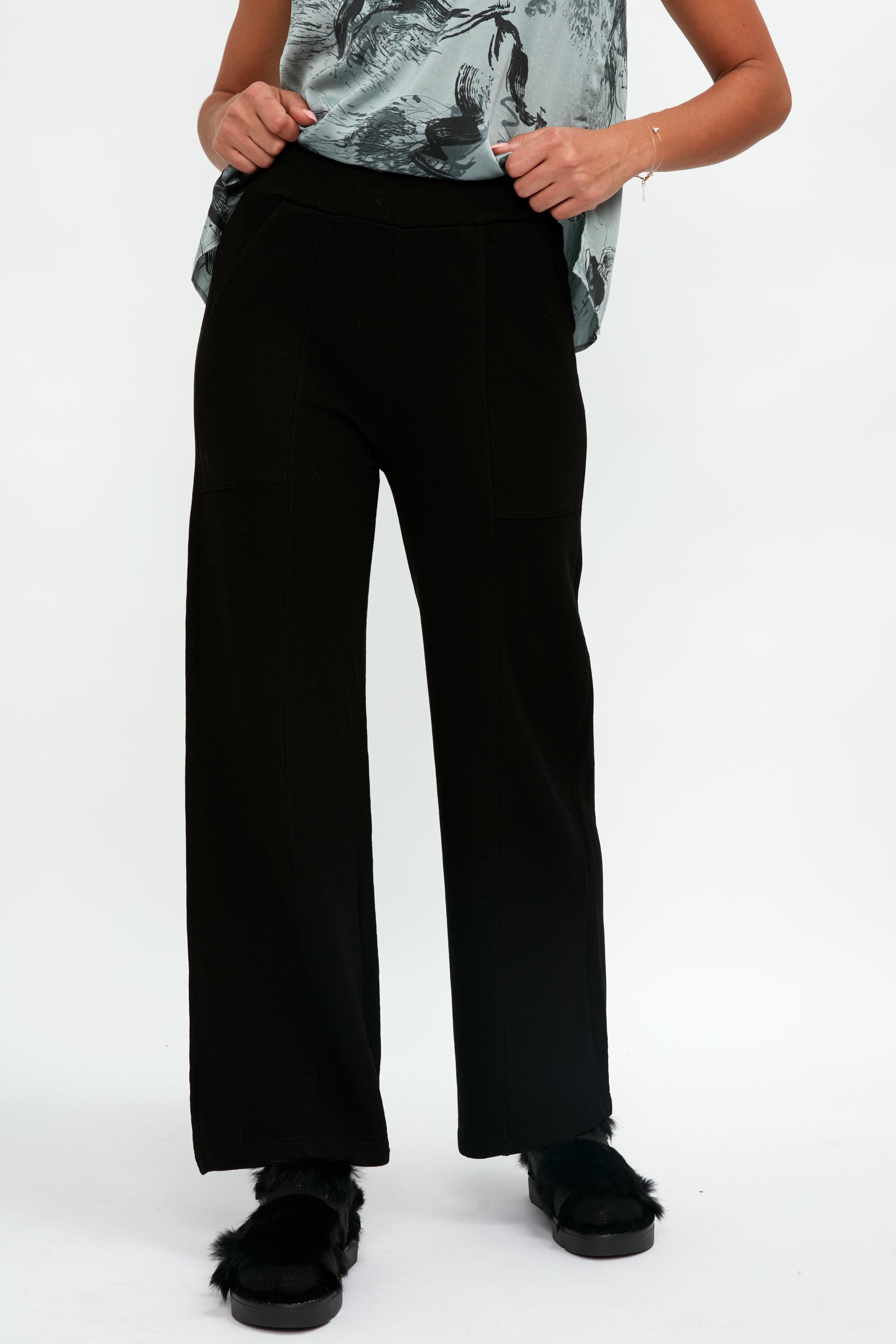 TANDEM Straight Leg Pant in Black