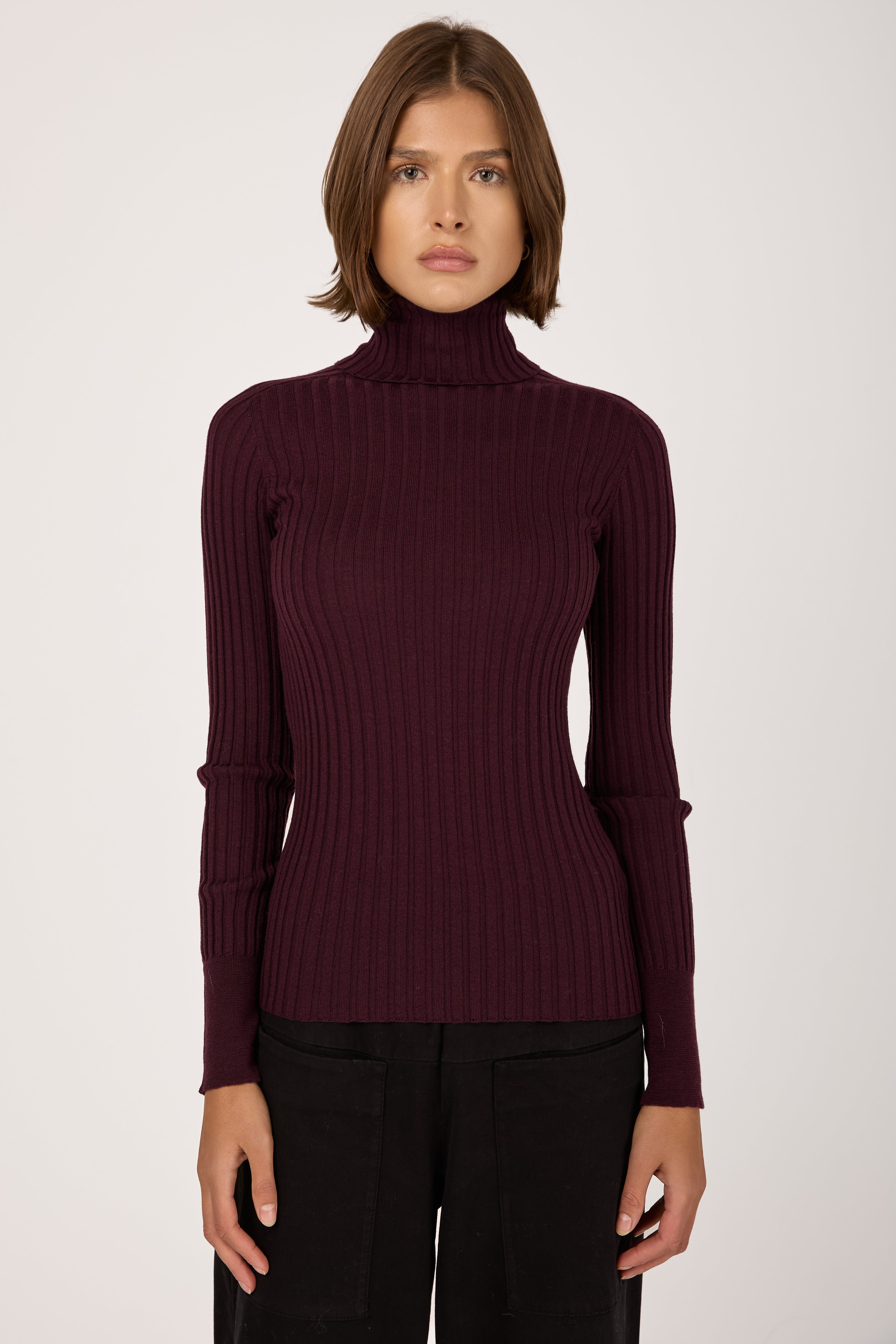 Turtleneck Pullover Sweater in Violet