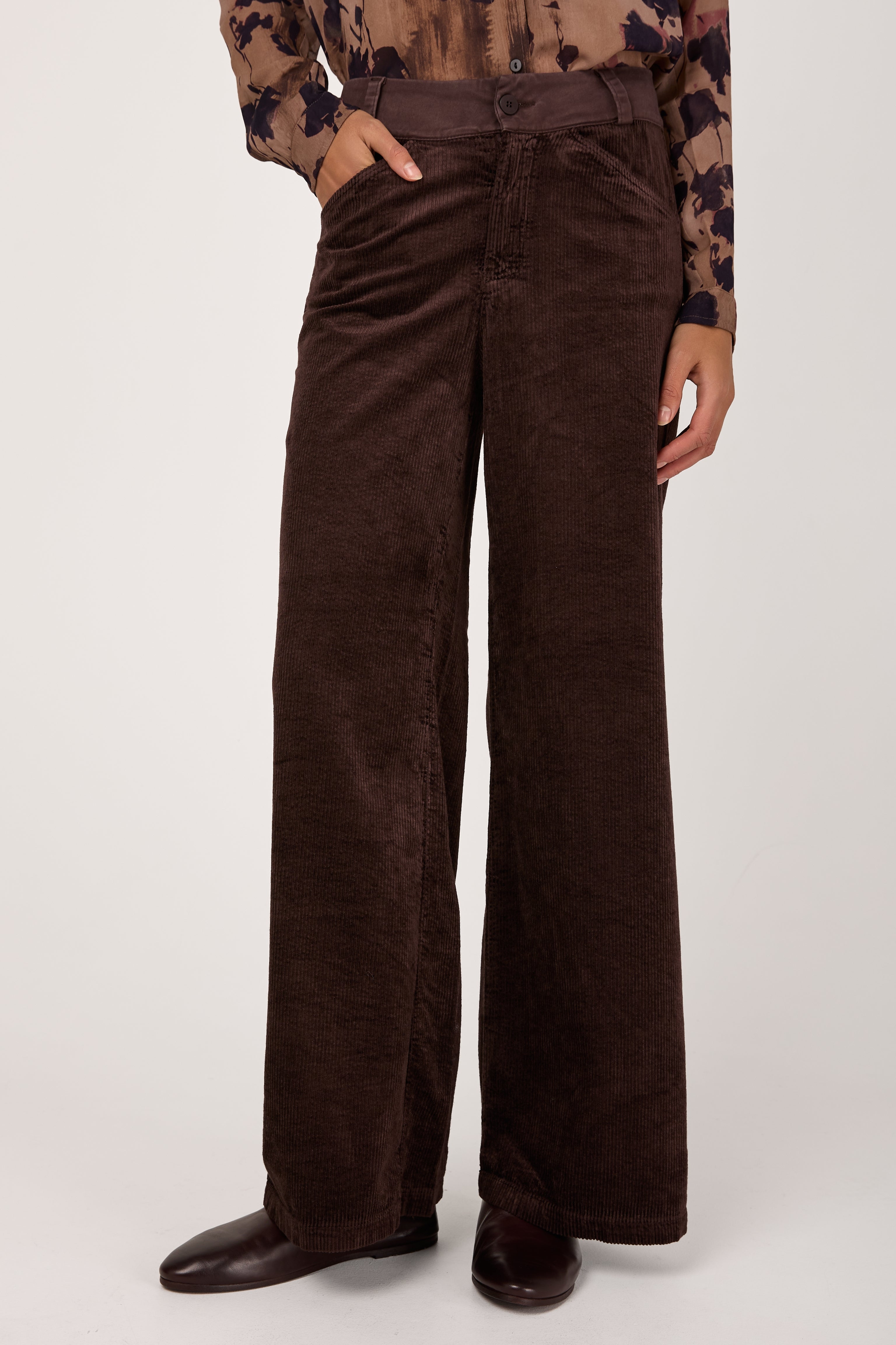 Cotton Viscose Corduroy Wide Leg Pant in Merlot
