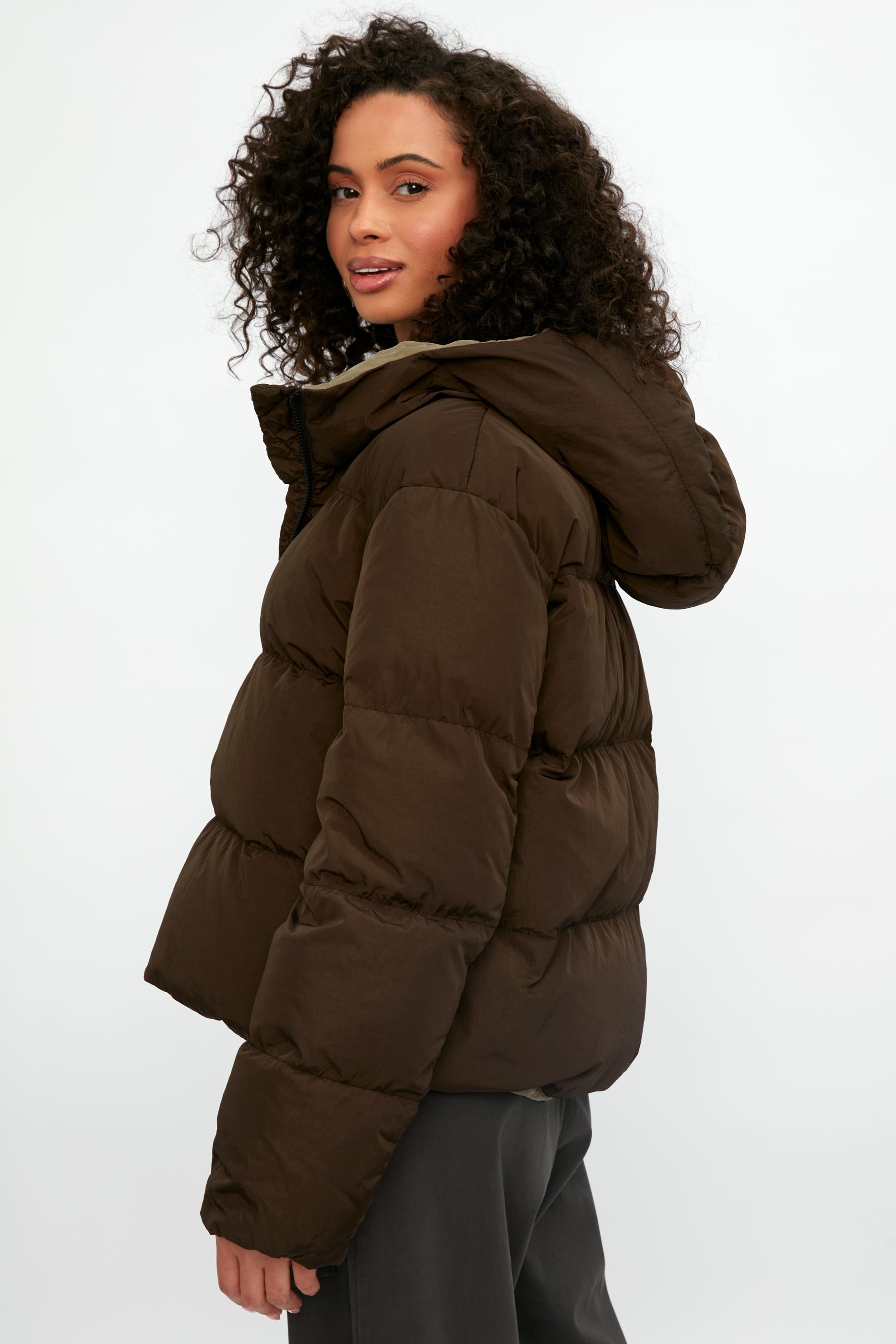 TRANSIT Reversible Hooded Down Coat Jacket in Mud