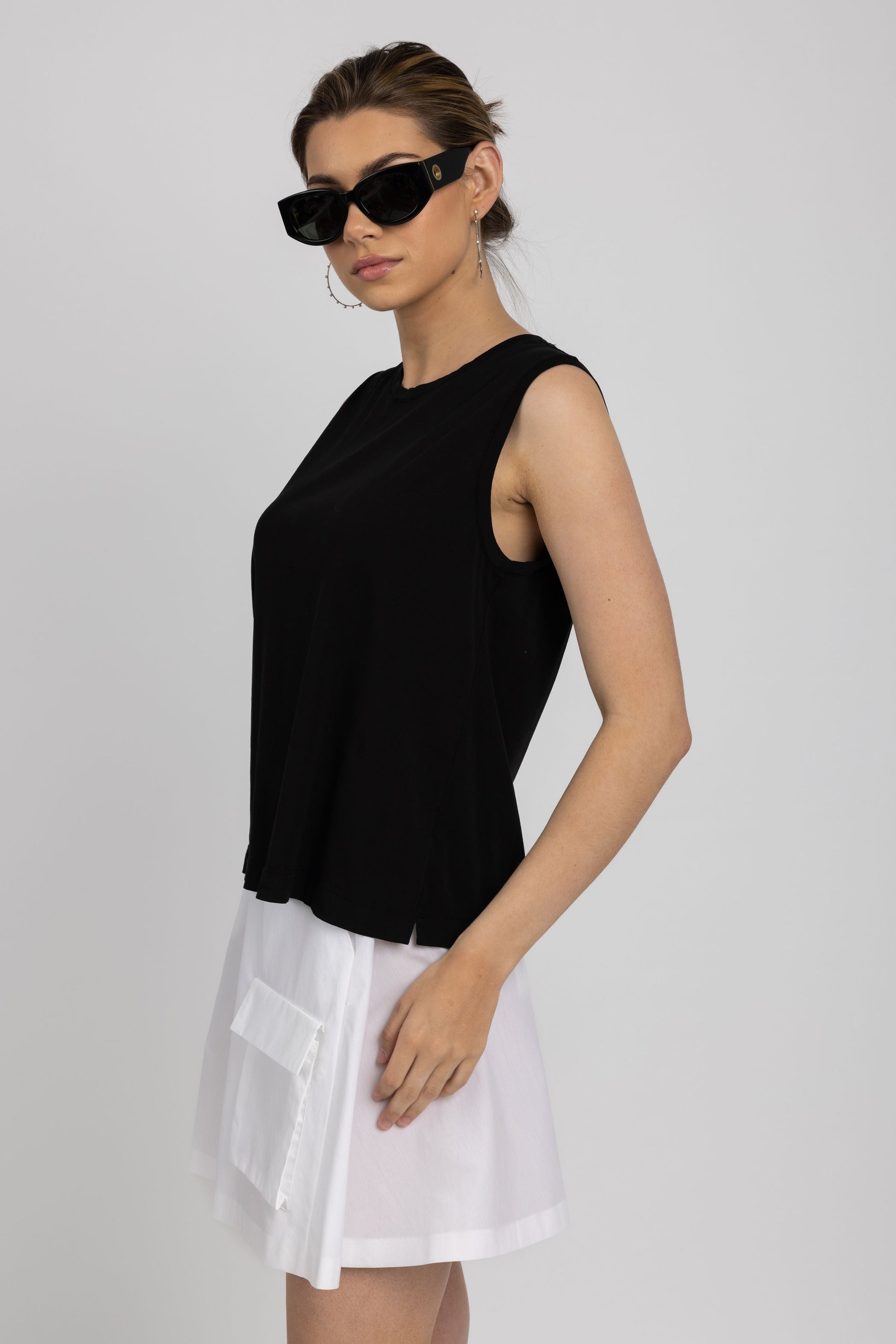 TRANSIT Round Neck Tank Top in Black