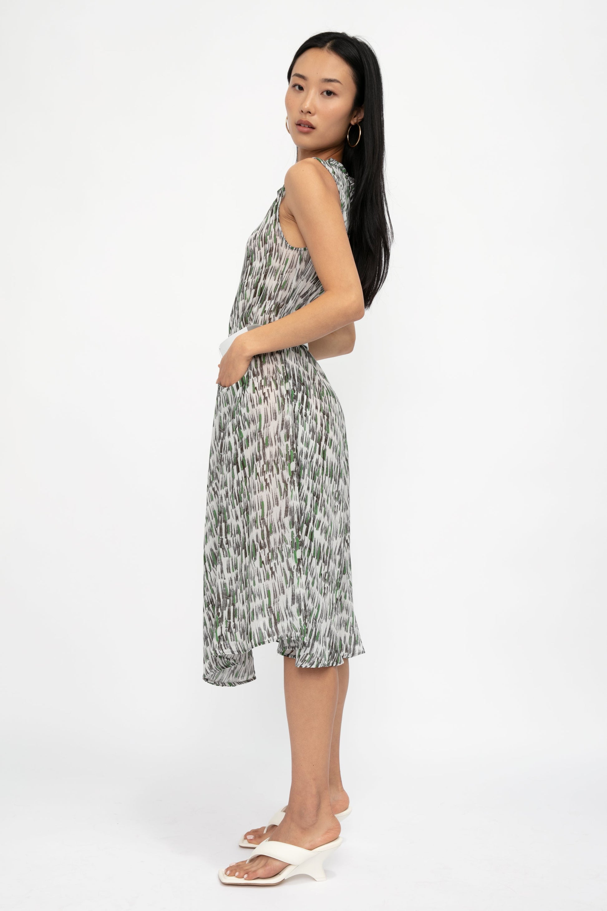 TRANSIT Sleeveless Swing Dress in Grey Multi