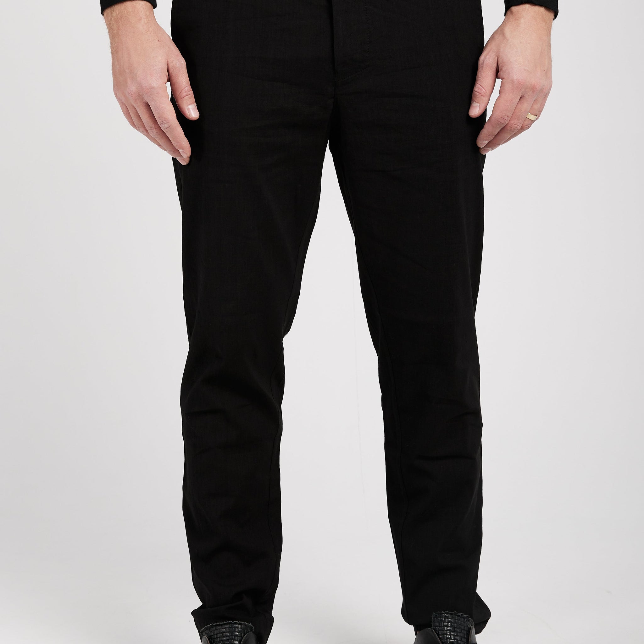 TRANSIT Trouser Pant in Black