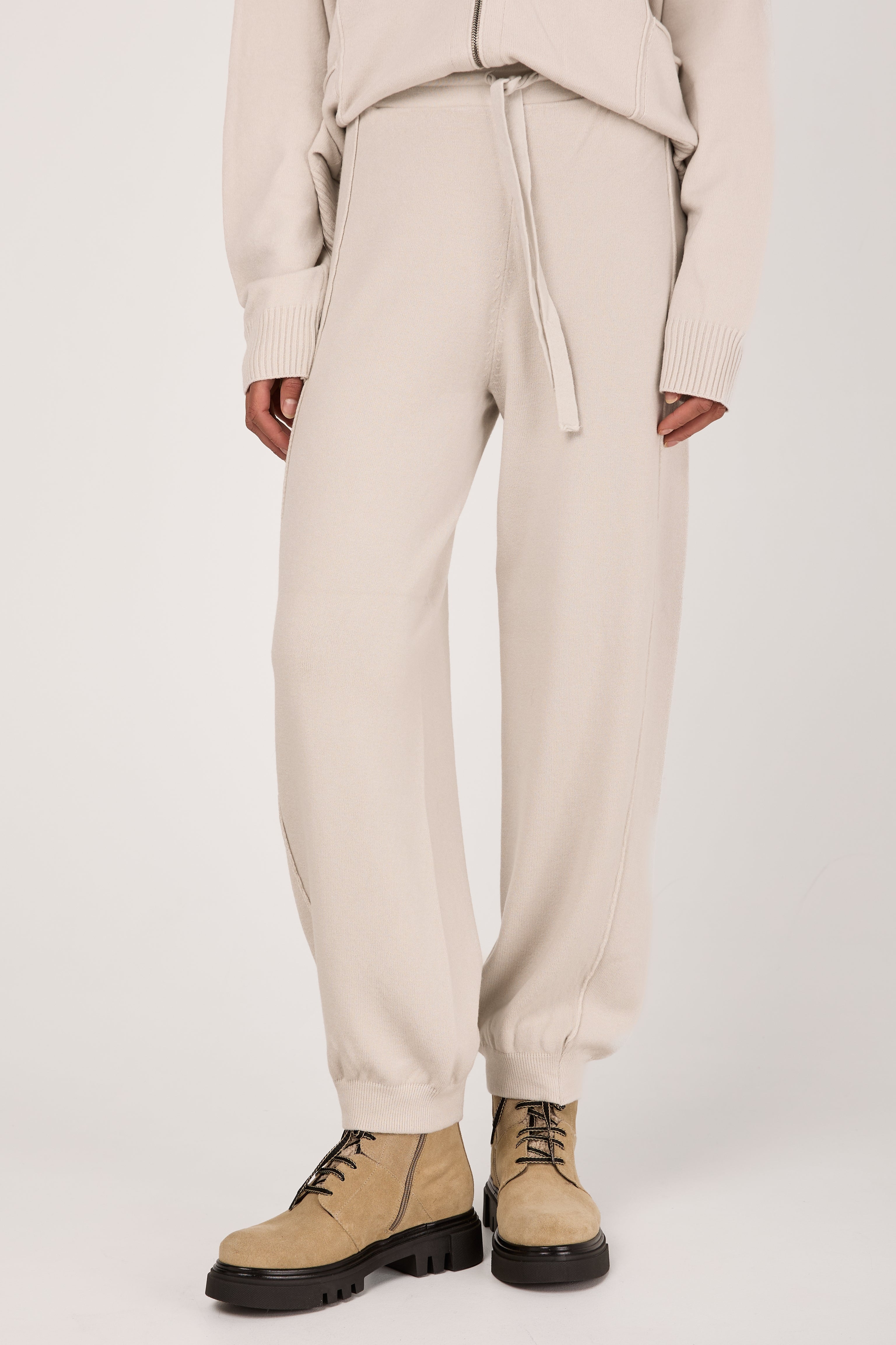 Viscose Wool Pant in Chalk