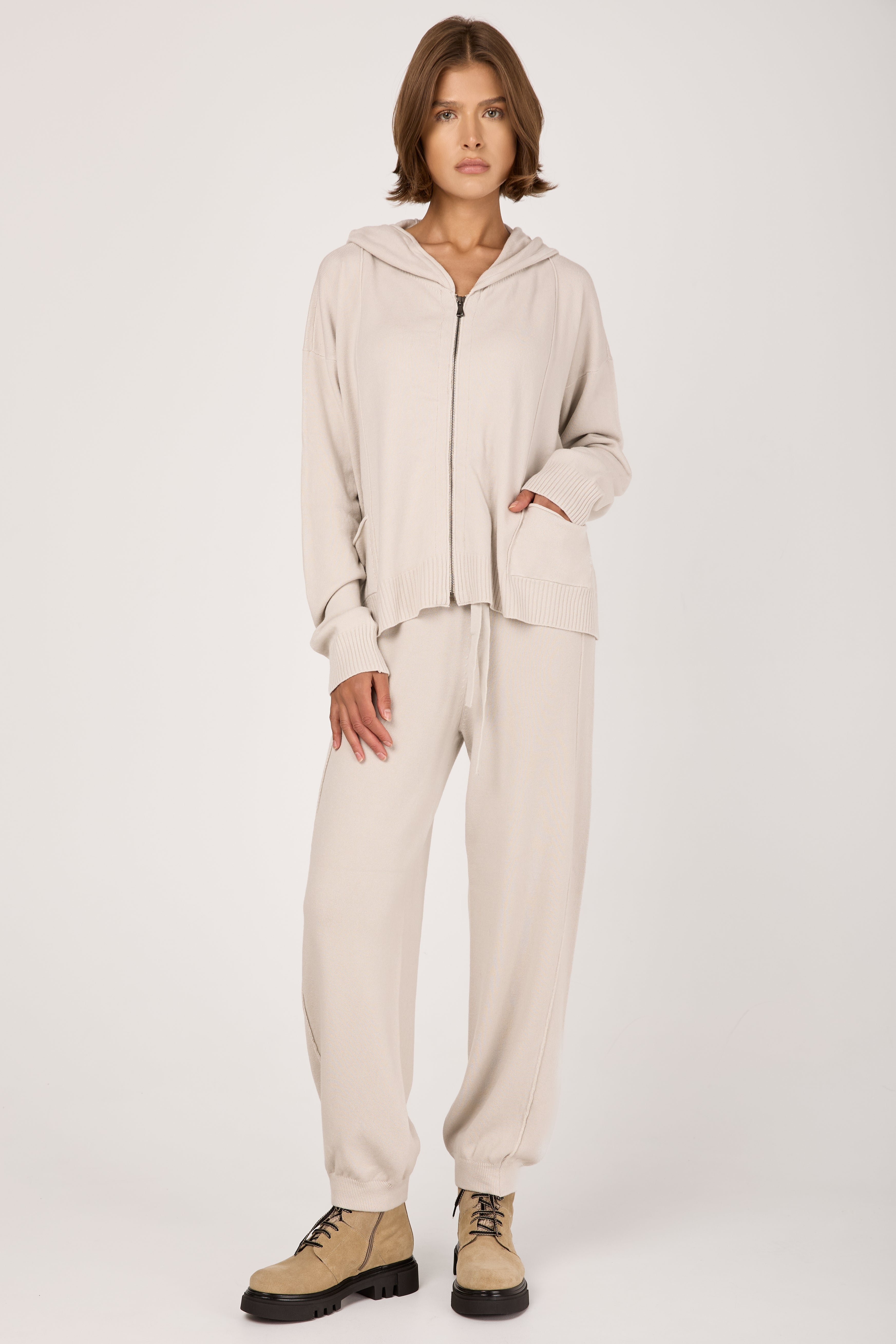 Viscose Wool Pant in Chalk