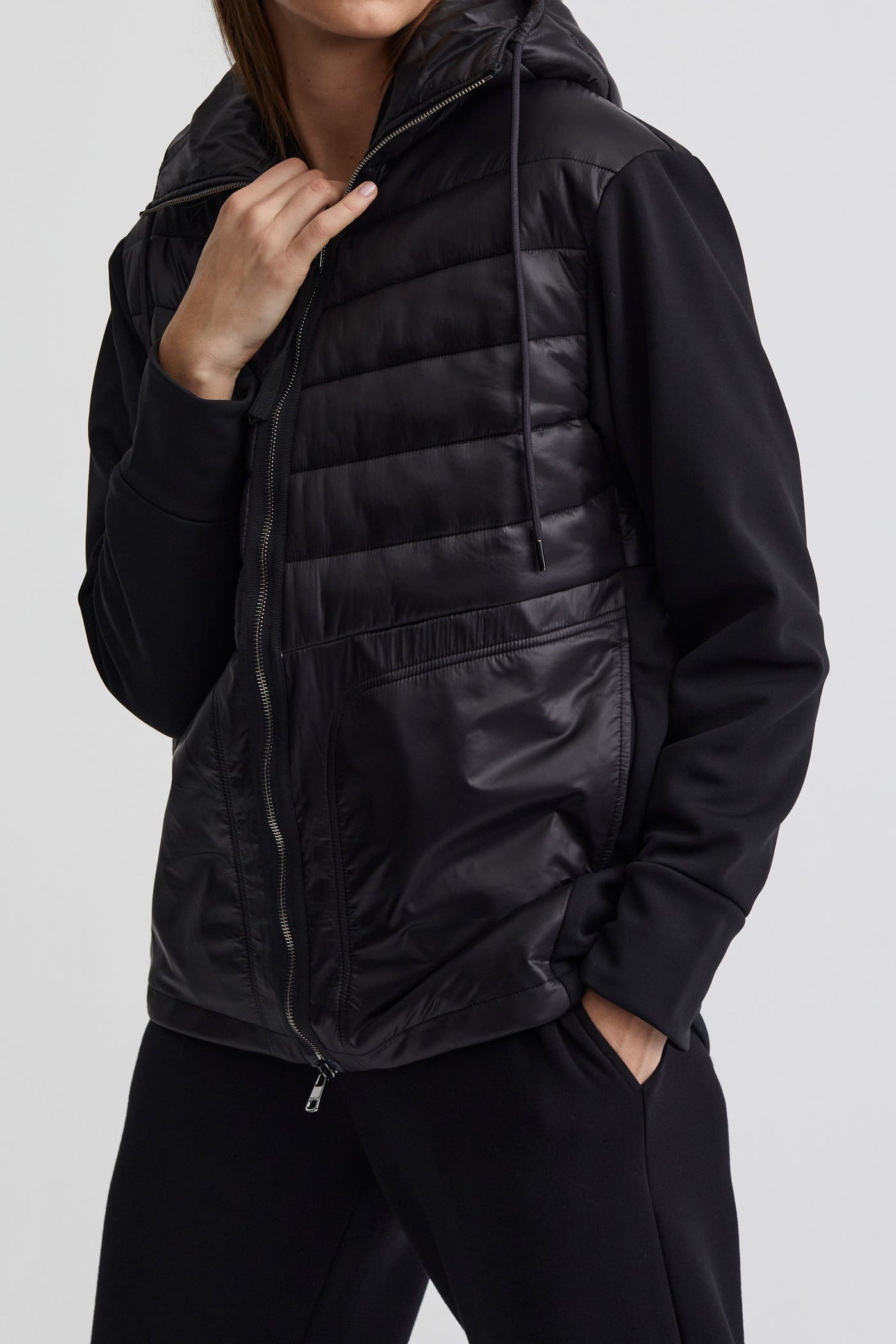 VARLEY Kerwin Jacket in Black